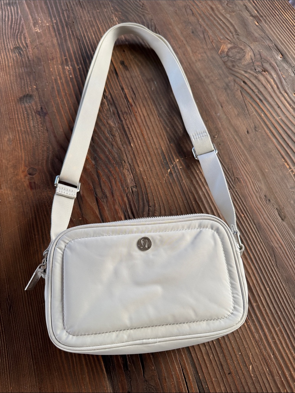 lululemon athletica light gray Crossbody Shoulder Bag